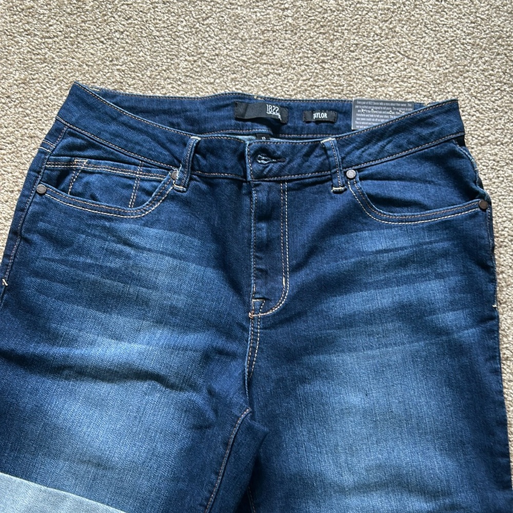 NWOT 1822 DENIM Taylor Vintage Denim Crop Skinny with cuff - Picture 4 of 10